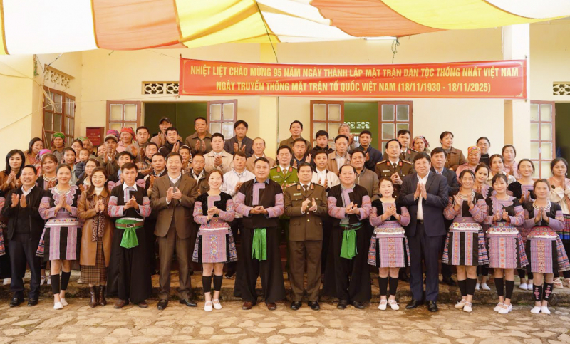 Đại đoàn kết – Sức mạnh nơi đại ngàn -2