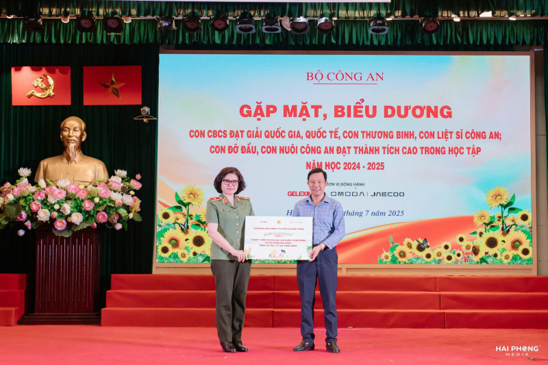 Hành trình gieo yêu thương, nâng bước những ước mơ xanh -0