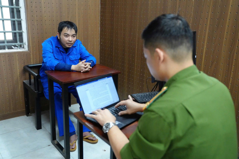 Bắt giữ ổ nhóm tự đục vỡ xương khớp nhằm chiếm đoạt tiền bảo hiểm -0