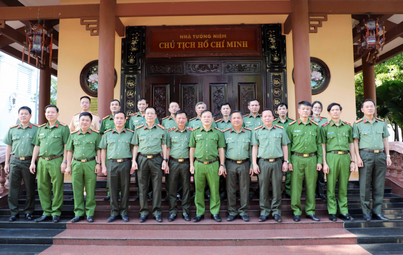 Thứ trưởng Nguyễn Văn Long làm việc tại Công an TP Cần Thơ -0