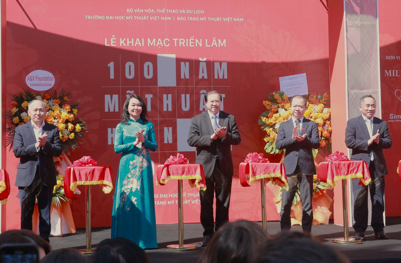 ງານ​ວາງ​ສະ​ແດງ 150 ວຽກ​ງານ​ຂອງ​ຄູ​ອາ​ຈານ ແລະ ນັກ​ສຶກ​ສາ​ວິ​ທະ​ຍາ​ໄລ​ວິ​ຈິດ​ສິນ​ອິນ​ດູ​ຈີນ - ວິ​ທະ​ຍາ​ໄລ​ວິ​ຈິດ​ສິນ​ຫວຽດ​ນາມ -0