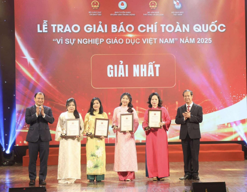 Trao Giải báo chí toàn quốc Vì sự nghiệp Giáo dục Việt Nam năm 2025 -0