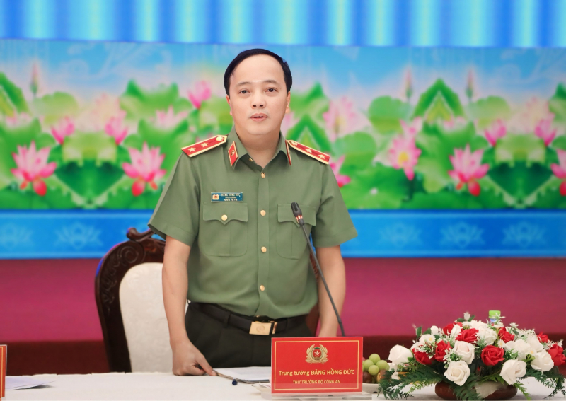 Thứ trưởng Đặng Hồng Đức làm việc với Công an tỉnh Cà Mau -0