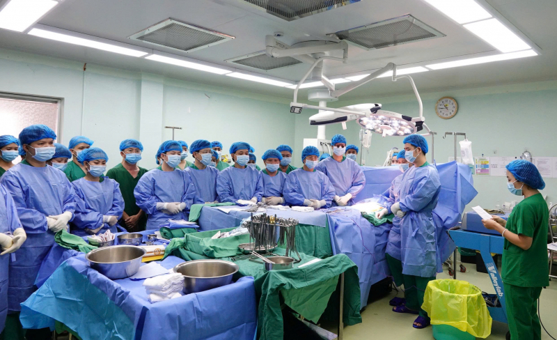 24 giờ chạy đua sinh tử thực hiện ghép tạng từ người hiến chết não -0