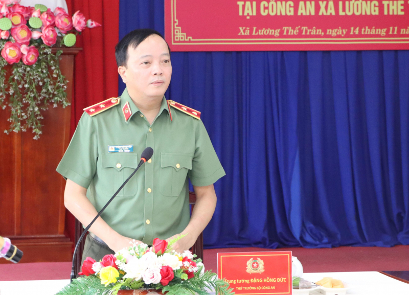 Thứ trưởng Đặng Hồng Đức kiểm tra công tác tại Công an xã Lương Thế Trân, tỉnh Cà Mau -0