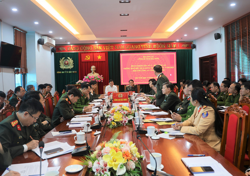 Thứ trưởng Lê Quốc Hùng kiểm tra công tác tại Công an tỉnh Bắc Ninh -0