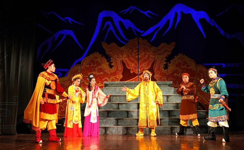 Nesten 1000 kunstnere og skuespillere deltar i den nasjonale Tuong- og folkeoperafestivalen - 2025 -0