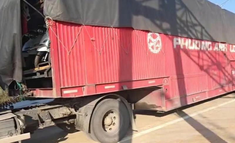 Phạt 79 triệu đồng chủ xe, lái xe vì chở hàng trường không có giấy lưu hành và có nồng độ cồn -0