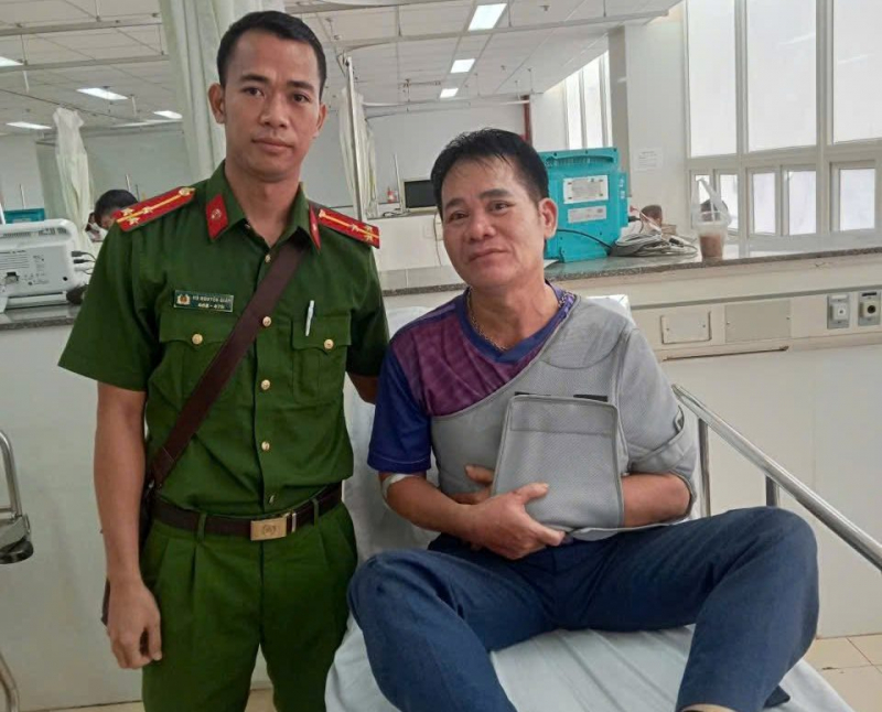 Lan tỏa hình ảnh đẹp của Công an cơ sở từ những việc làm giản dị, ý nghĩa  -1