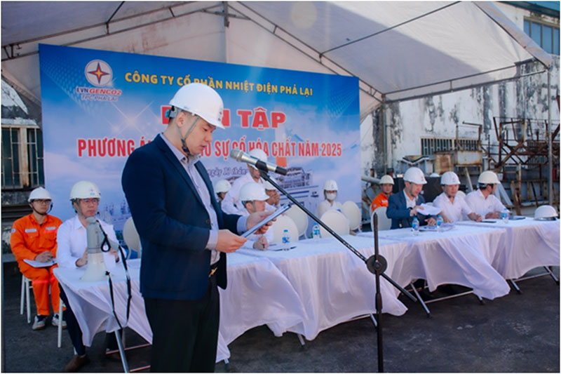 Công ty Cổ phần Nhiệt điện Phả Lại tổ chức thành công diễn tập ứng phó sự cố hóa chất năm 2025 -0