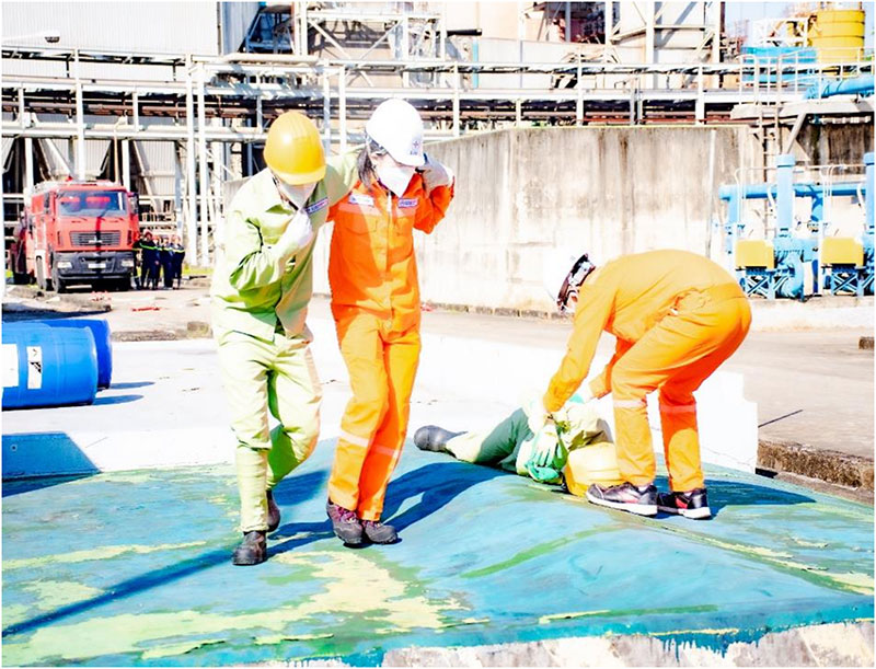 Công ty Cổ phần Nhiệt điện Phả Lại tổ chức thành công diễn tập ứng phó sự cố hóa chất năm 2025 -3