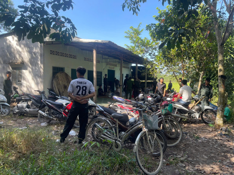 Triệt phá sòng tài xỉu có nhiều phụ nữ lớn tuổi tham gia -0