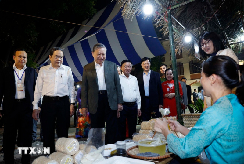 Hà Nội: Tổng Bí thư Tô Lâm dự Ngày hội Đại đoàn kết dân tộc phường Ba Đình -0