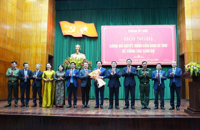 Điều động Chủ tịch tỉnh Khánh Hòa giữ chức Phó Bí thư Thành ủy Huế -0