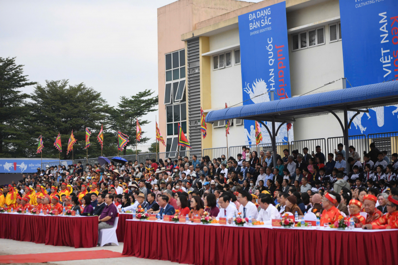 Việt Nam, Campuchia, Hàn Quốc, Philippines tưng bừng giao lưu trình diễn di sản Kéo co -0