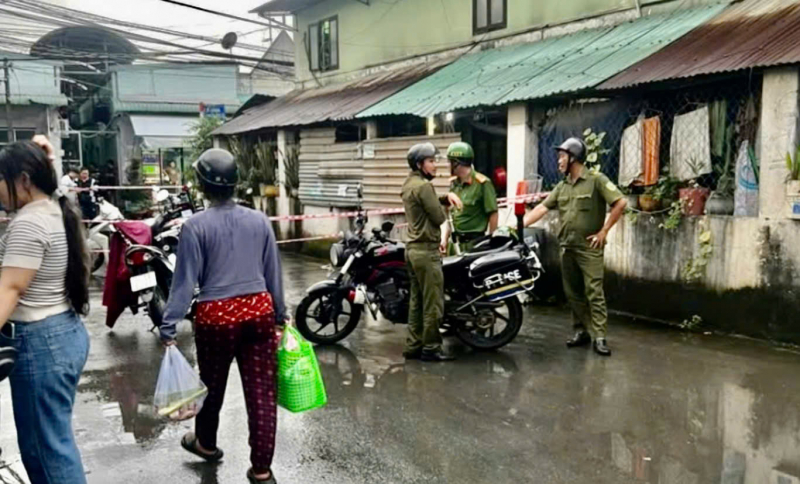 Hỗn chiến phía trước dãy trọ khiến 2 người thương vong -0