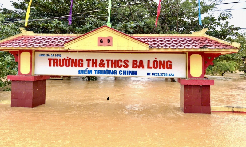 Quang Tri: Hastevakuering av mer enn 200 husstander midt i raskt stigende flomvann -0