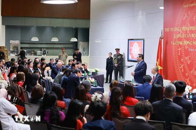 Thủ tướng Phạm Minh Chính và Phu nhân gặp gỡ cộng đồng người Việt tại Kuwait -0