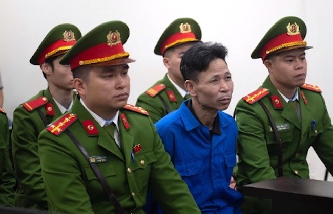  Xét xử đối tượng phóng hỏa đốt quán karaoke ở Hà Nội khiến 11 người tử vong -0