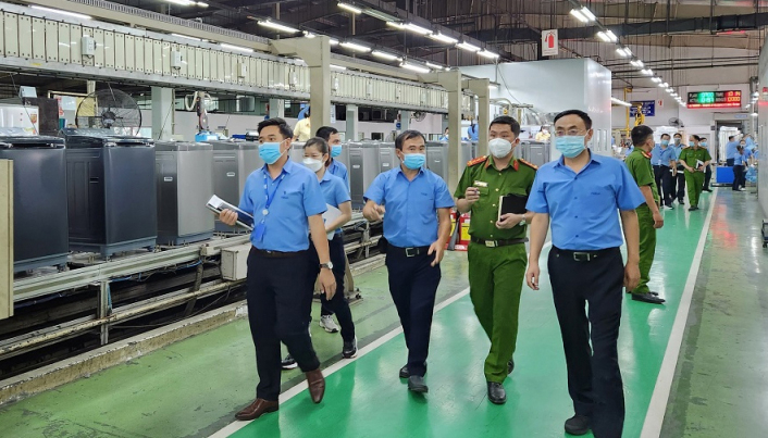 Làm tốt công tác Công đoàn để giữ gìn trật tự trong công nhân, ổn định sản xuất tại các khu công nghiệp -0