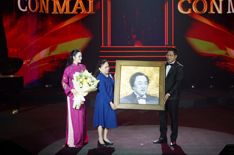 Đêm nhạc xúc động tôn vinh GS.NSND Trung Kiên - cây đại thụ của nền thanh nhạc Việt Nam -0