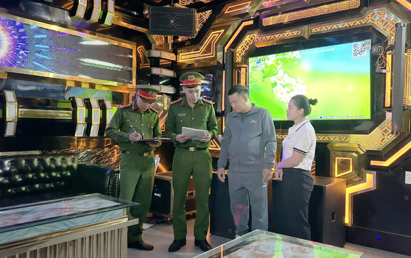 20251023_071216410_ios_0.jpg -0