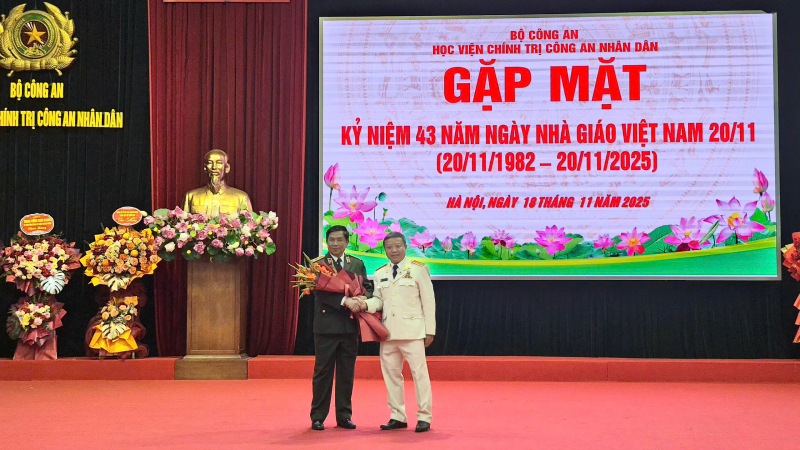 Học viện Chính trị CAND gặp mặt Kỷ niệm Ngày Nhà giáo Việt Nam -0