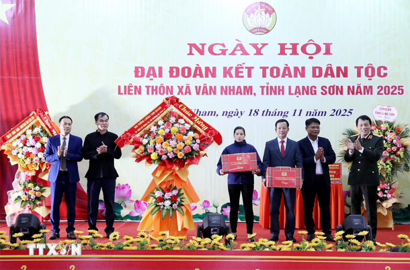 Đại tướng Lương Tam Quang: Xây dựng cộng đồng dân cư phát triển tại Lạng Sơn -0