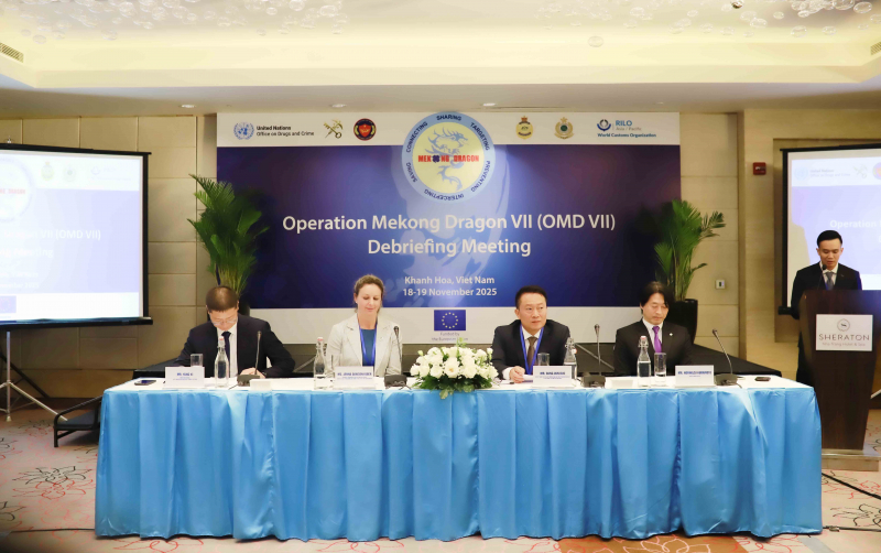 10 tháng, Việt Nam thu giữ 2,3 tấn ma túy  -0