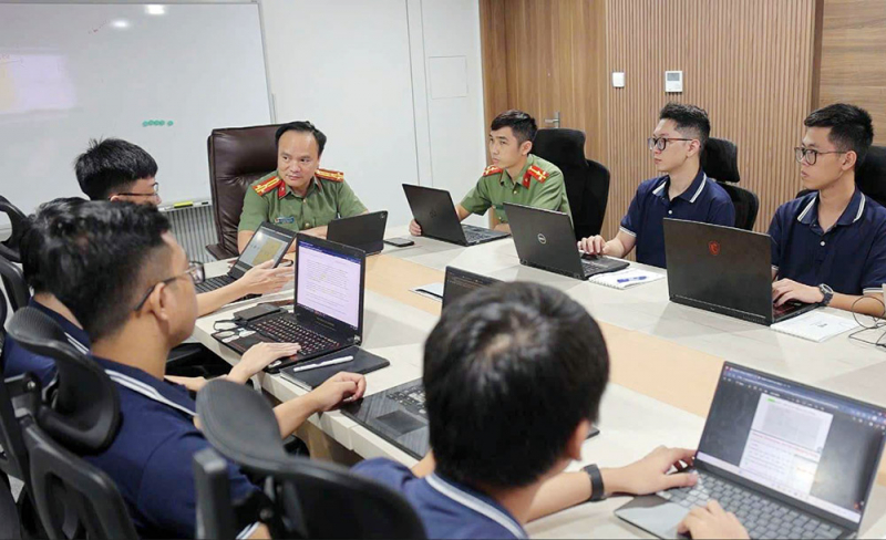 fdf32885cf4f43111a5e.jpg -0