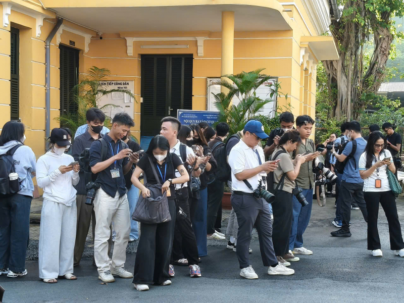 Xét xử Hoa hậu Hòa bình và nhóm KOL vì thổi phồng công dụng của kẹo Kera -0