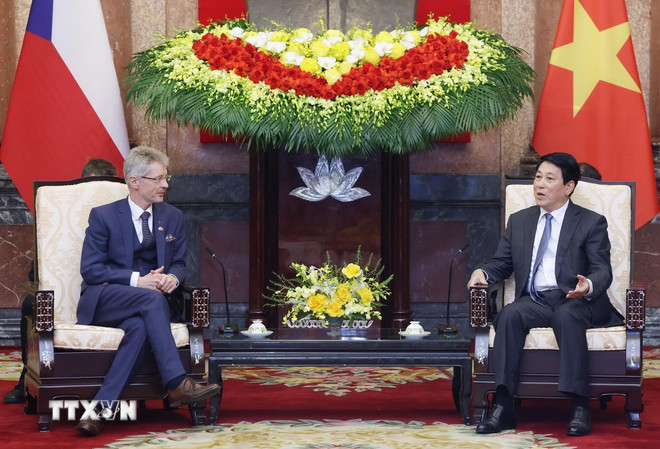 Chủ tịch nước Lương Cường tiếp Chủ tịch Thượng viện Cộng hòa Séc Milos Vystrcil -0