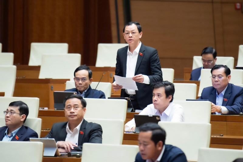 202511201452458606_z7244344042070_0d07cb3569a41884d6d41bc741bb0771.jpg -0