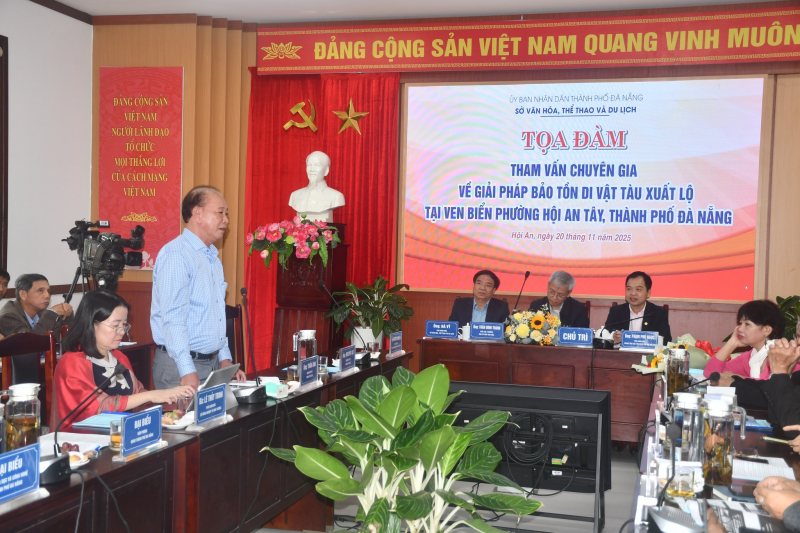 ຜູ້ຊ່ຽວຊານ