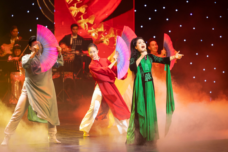 Bản hoà ca về khát vọng, niềm tin tương lai tươi sáng của đất nước -0