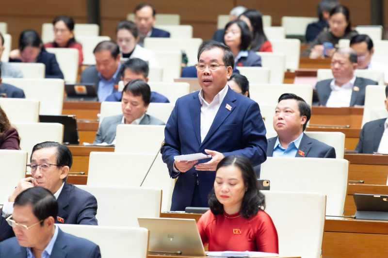 nguyễn quang huân.jpg -0