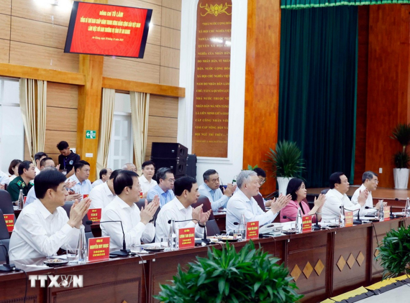 Tổng Bí thư: An Giang sẽ tạo bứt phá mới, vươn lên khẳng định vị thế là một cực phát triển năng động -0