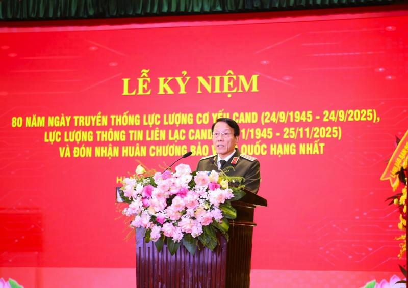 Telecommunications and Cipher Department awarded First-Class Fatherland Protection Order -0