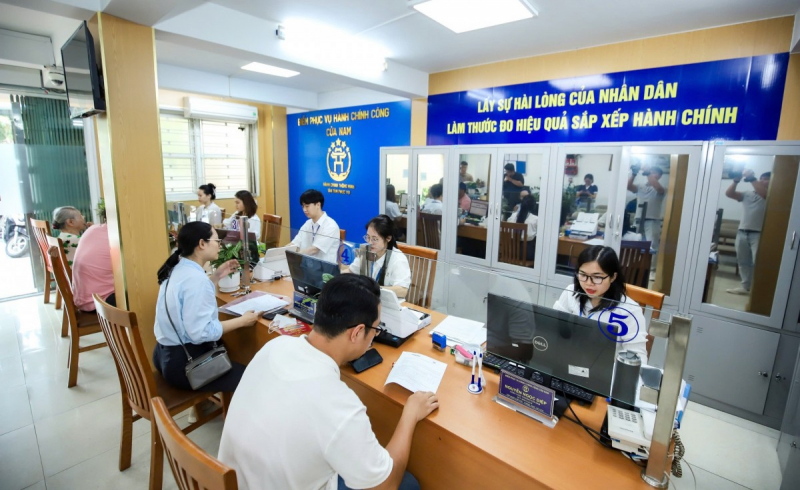 Cắt giảm các thành phần hồ sơ trong gần 800 thủ tục hành chính -0