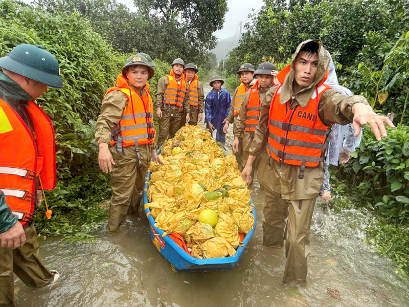 Trưởng Công an xã duy nhất ở Hà Tĩnh được Bộ Công an vinh danh -0