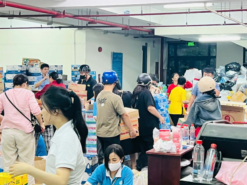 TP Hồ Chí Minh kêu gọi tiếp nhận khẩn để ủng hộ đồng bào các tỉnh bị thiệt hại do mưa lũ -0