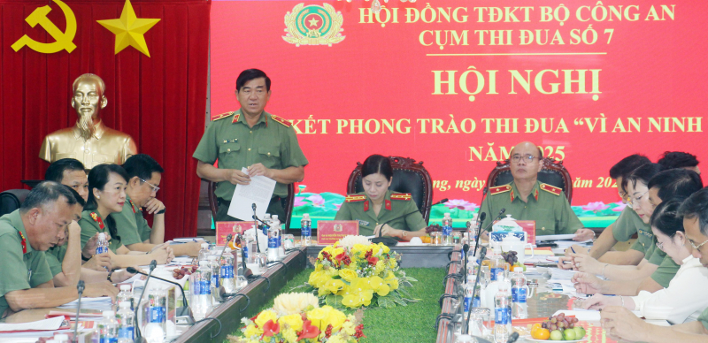 Cụm Thi đua số 7 Bộ Công an tổng kết phong trào thi đua Vì an ninh Tổ quốc năm 2025 -0