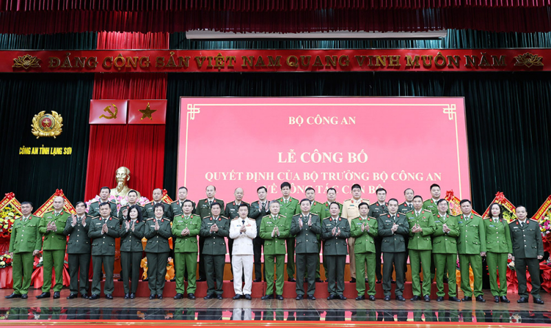 Công bố quyết định điều động, bổ nhiệm Giám đốc Công an tỉnh Lạng Sơn và Giám đốc Công an tỉnh Quảng Ninh -0