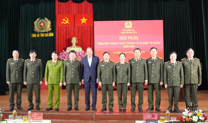 Cụm thi đua số 3 tổng kết phong trào “Vì an ninh Tổ quốc” năm 2025 -0