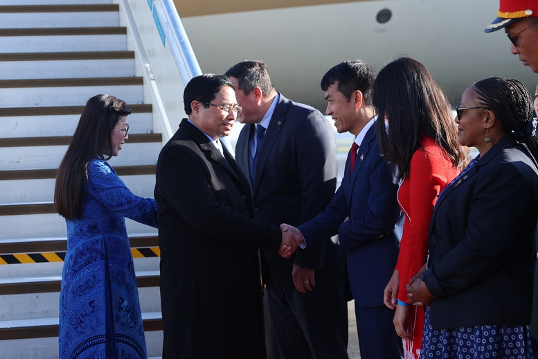 Thủ tướng Phạm Minh Chính tới Nam Phi tham dự Hội nghị thượng đỉnh G20 -0
