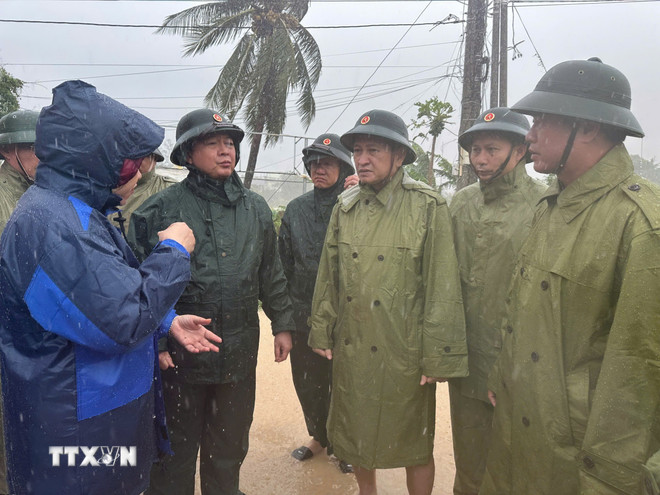 Thông báo Kết luận của Bộ Chính trị về khắc phục mưa, lũ đặc biệt lớn ở Trung Bộ -0