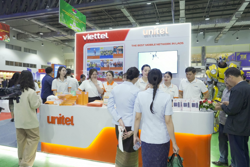Viettel giới thiệu nhiều công nghệ phục vụ cuộc sống số tại Hội chợ kết nối giao thương Việt Nam – Lào -0