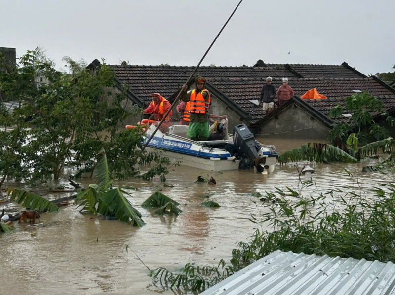  Bác bỏ thông tin thất thiệt một xã trong vùng “rốn lũ” ở Đắk Lắk có hàng trăm người chết -0