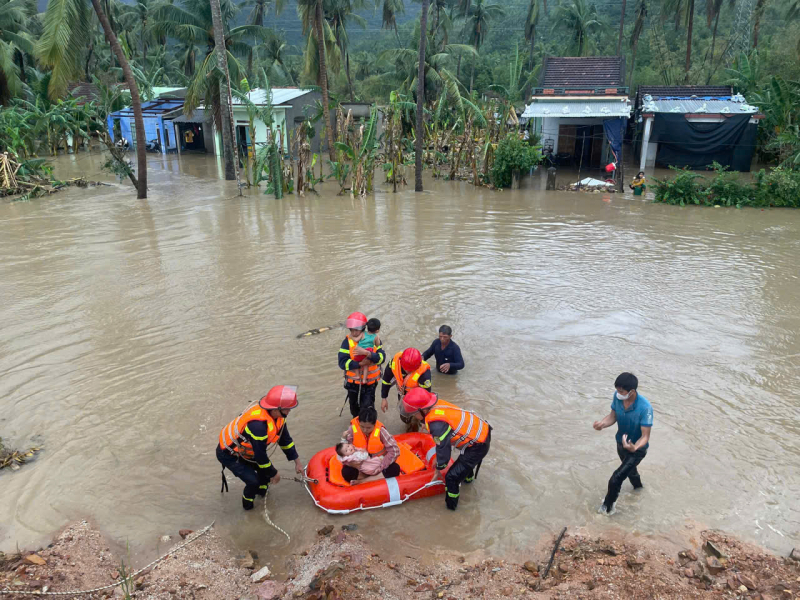  Bác bỏ thông tin thất thiệt một xã trong vùng “rốn lũ” ở Đắk Lắk có hàng trăm người chết -0