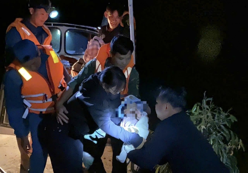 Kịp thời giải cứu nhiều người trong tình huống nguy kịch -0